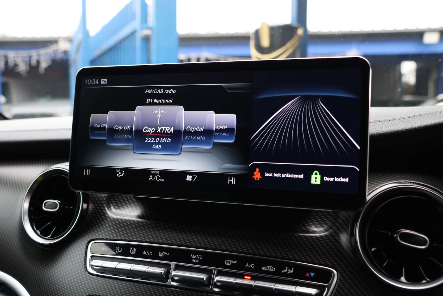 Used Mercedes-Benz V-Class 2020 for sale - 77053037: Photo 35