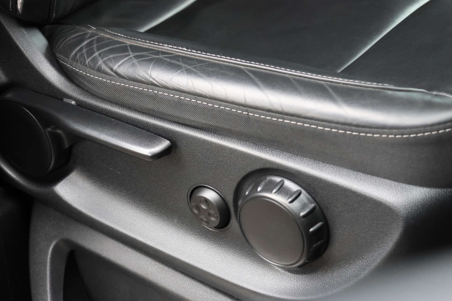 Used Mercedes-Benz V-Class 2020 for sale - 77053037: Photo 6