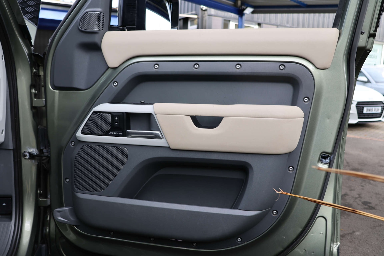 Used Land Rover Defender 2020 for sale - 76602183: Photo 31