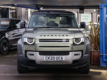 Used Land Rover Defender 2020 for sale - 76602183: Photo