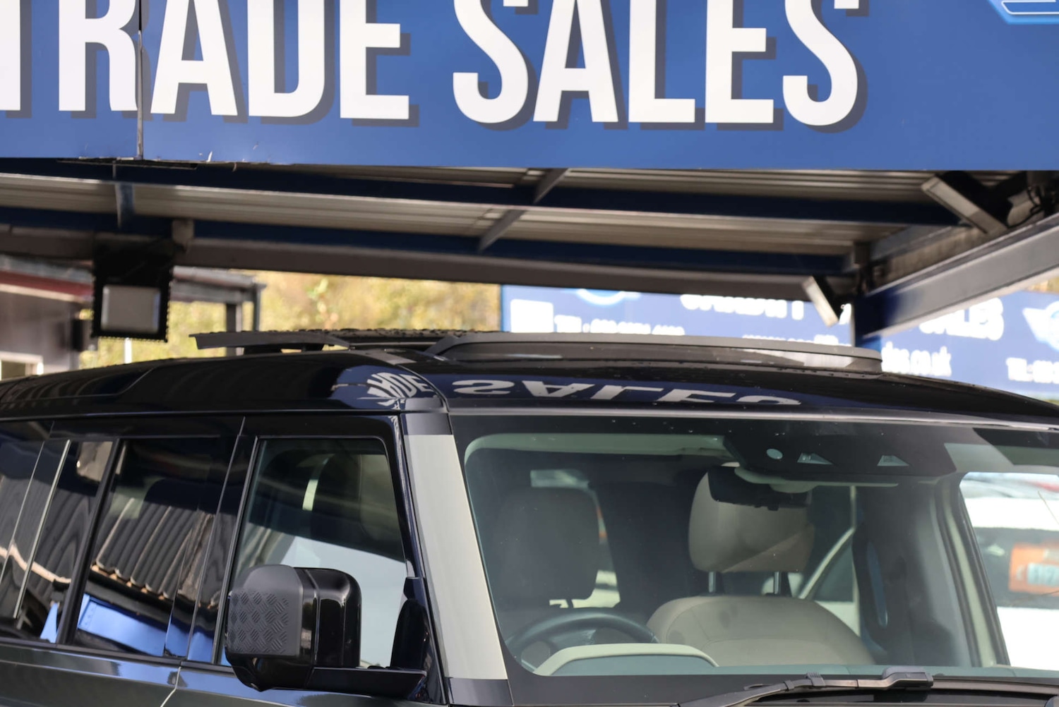 Used Land Rover Defender 2020 for sale - 76602183: Photo 4