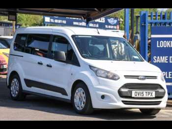 Used Ford Grand Tourneo Connect 2015 for sale - 74542549: Photo