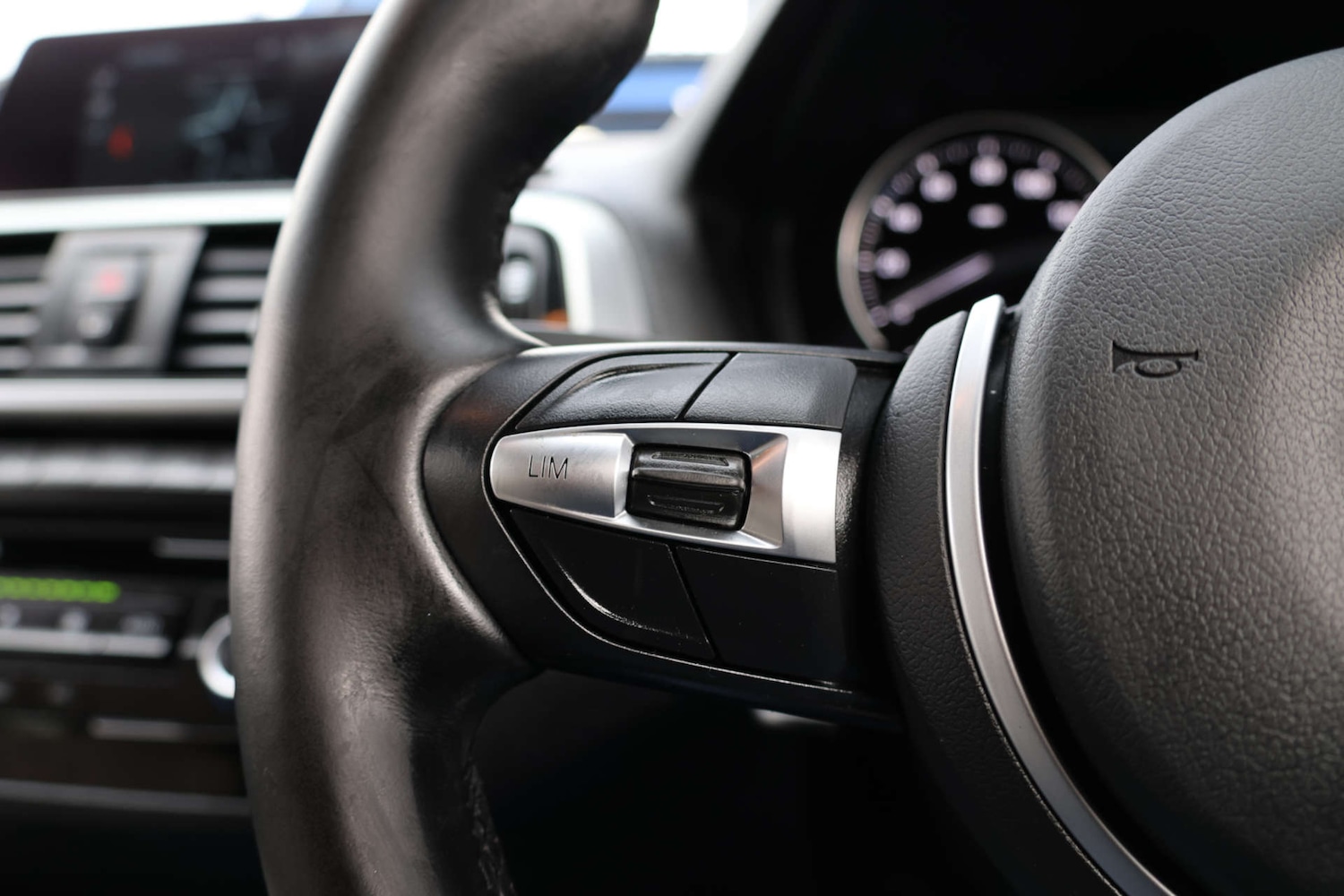 Used BMW 1 Series 2018 for sale - 78134672: Photo 27