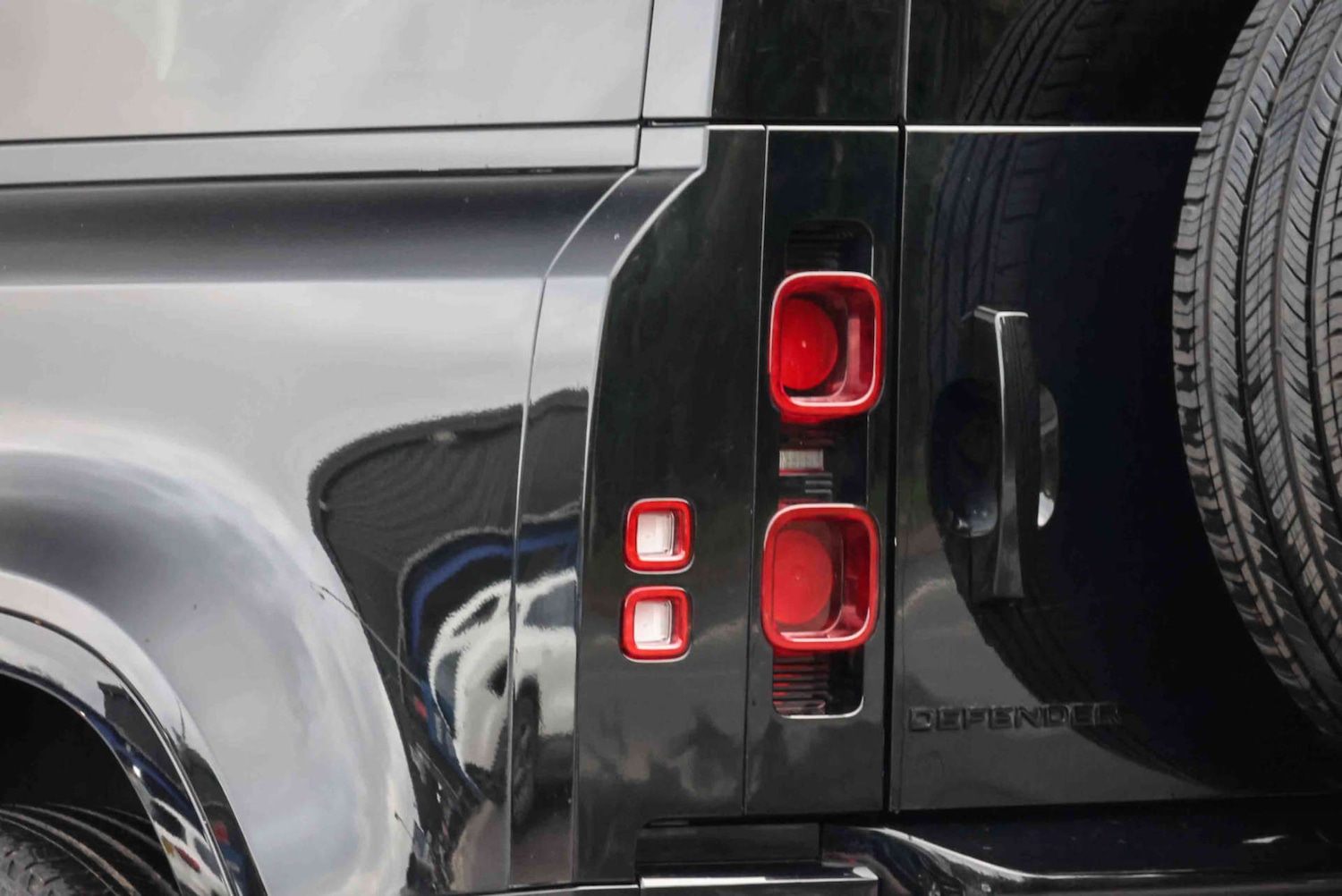 Used Land Rover Defender 2025 for sale - 77780895: Photo 21