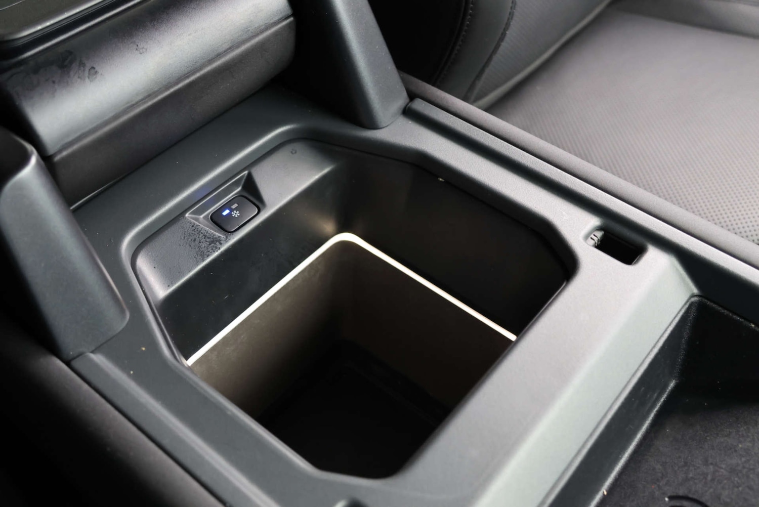 Used Land Rover Defender 2025 for sale - 77780895: Photo 47