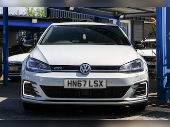Used Volkswagen Golf 2017 for sale - 78895918: Photo