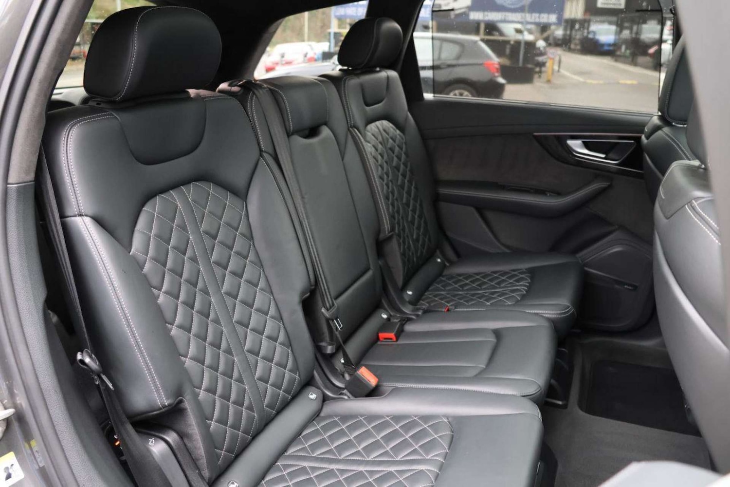 Used Audi Q7 2018 for sale - 76005468: Photo 16