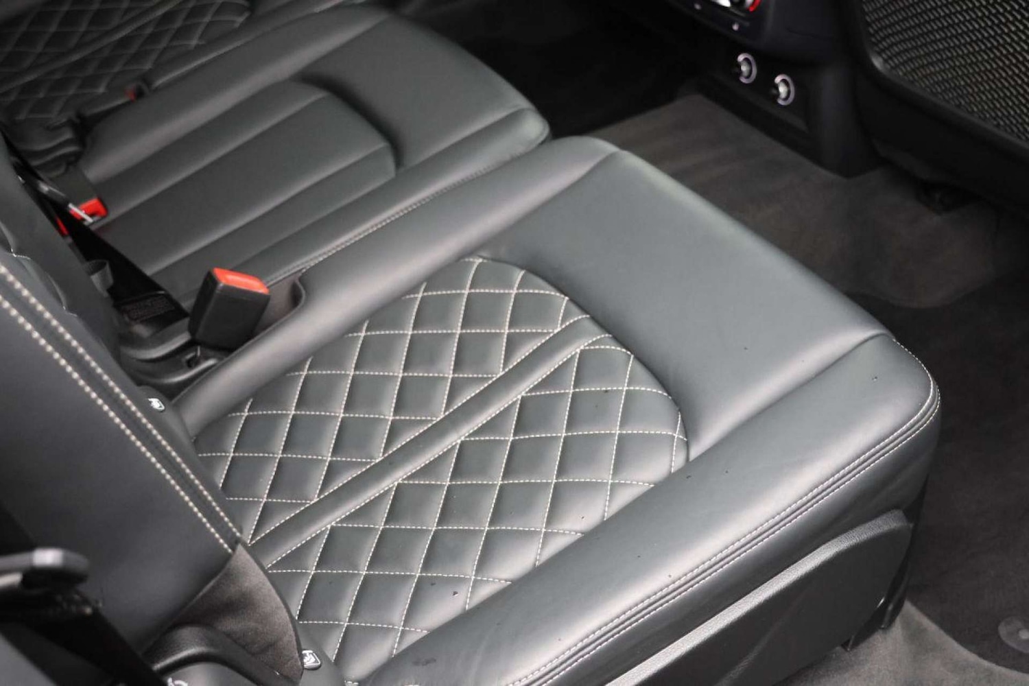 Used Audi Q7 2018 for sale - 76005468: Photo 17