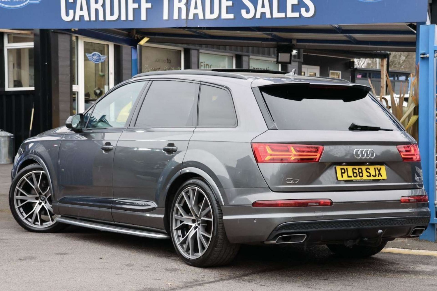 Used Audi Q7 2018 for sale - 76005468: Photo 29