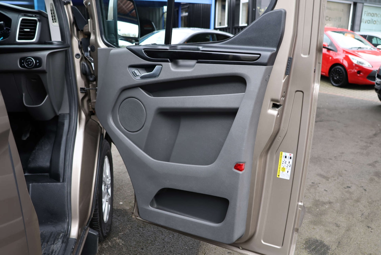 Used Ford Transit Custom 2018 for sale - 77583961: Photo 27