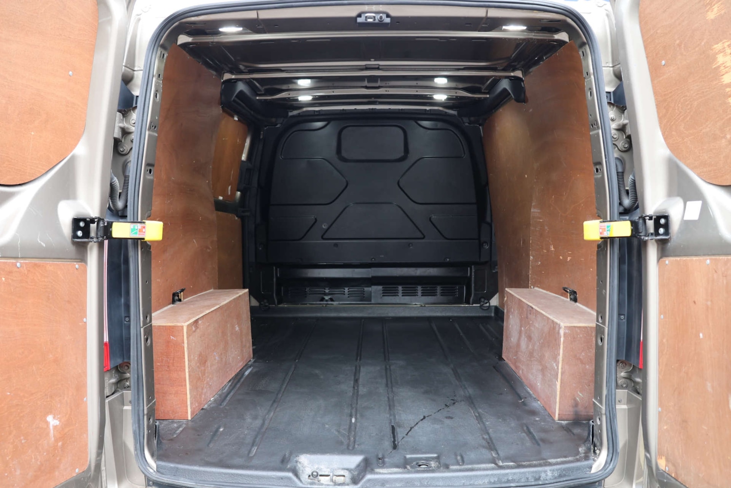 Used Ford Transit Custom 2018 for sale - 77583961: Photo 8