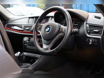 Used BMW X1 2014 for sale - 76594726: Photo