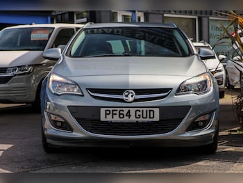 Used Vauxhall Astra 2015 for sale - 79031649: Photo