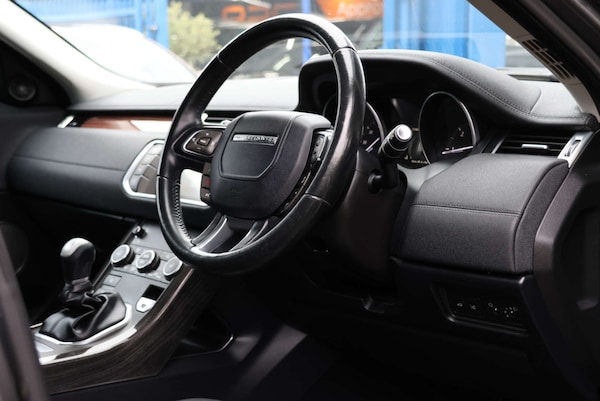 Used Land Rover Range Rover Evoque 2016 for sale - 76290969: Photo 4
