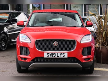 Used Jaguar E-Pace 2019 for sale - 76311238: Photo