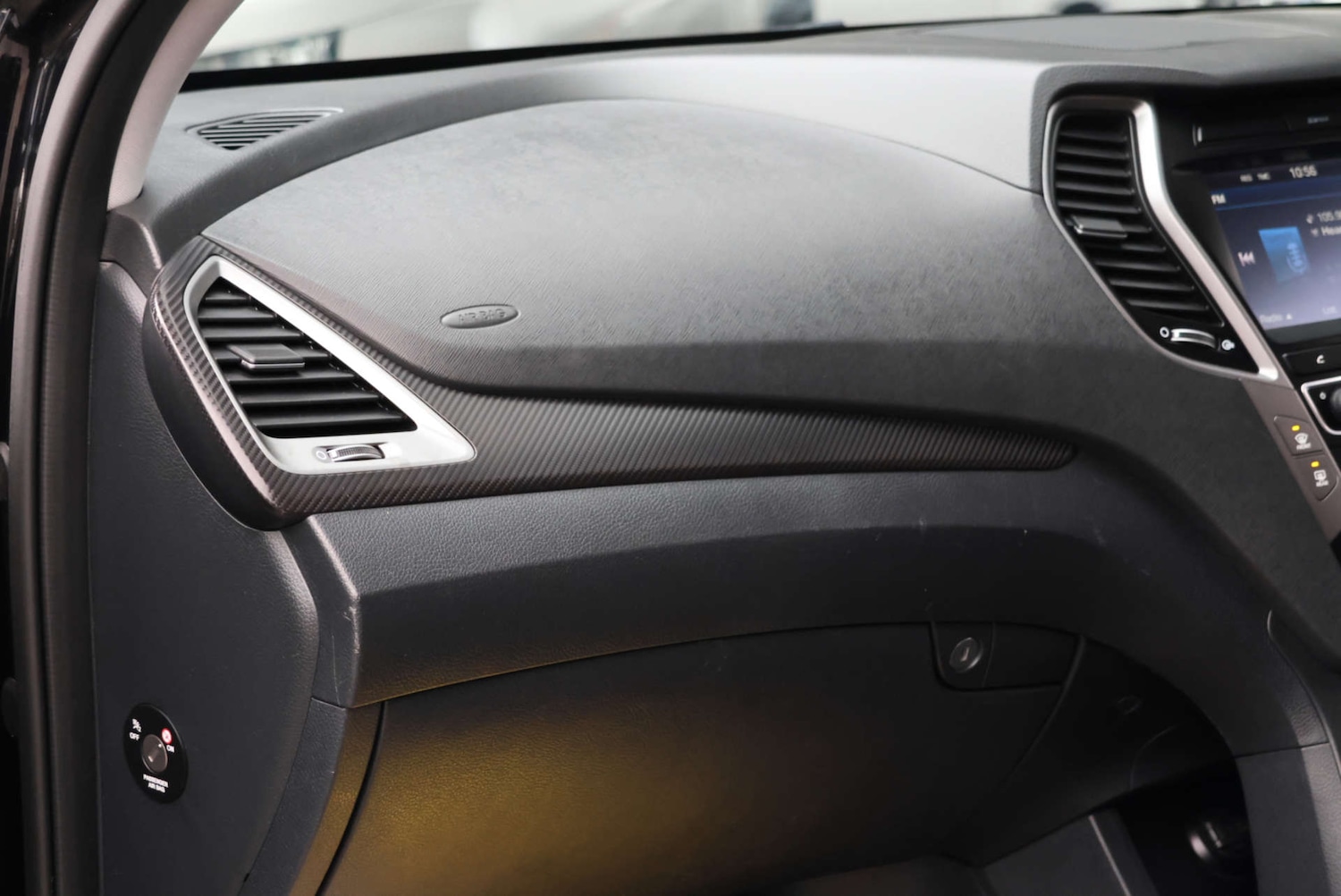 Used Hyundai Santa Fe 2016 for sale - 77053370: Photo 11