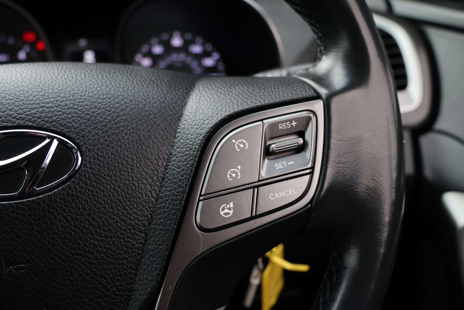 Used Hyundai Santa Fe 2016 for sale - 77053370: Photo 25