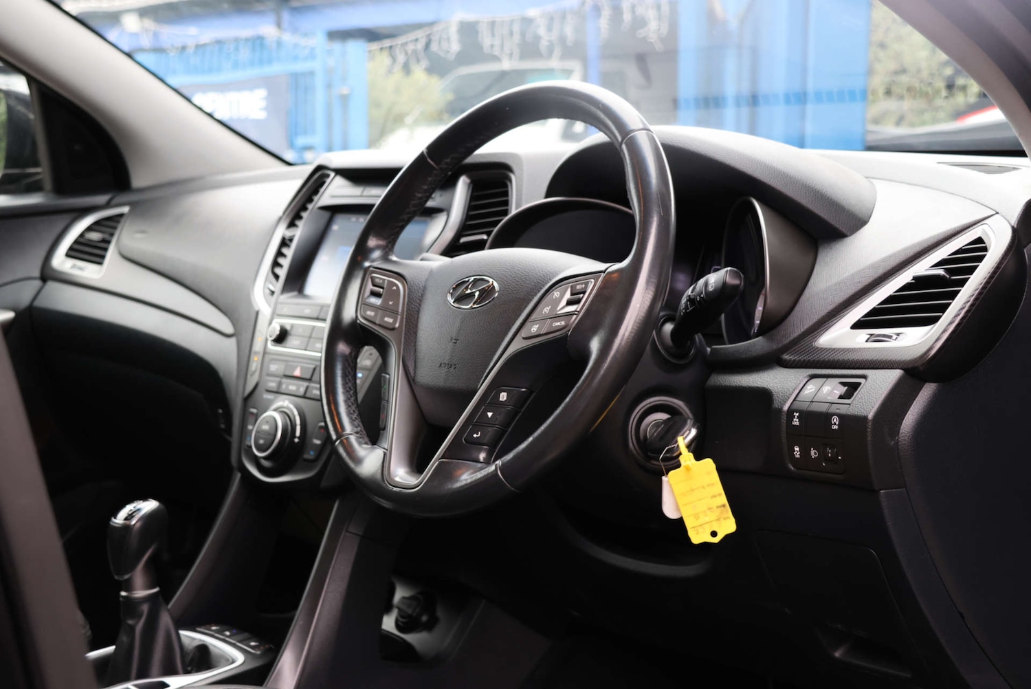 Used Hyundai Santa Fe 2016 for sale - 77053370: Photo 4