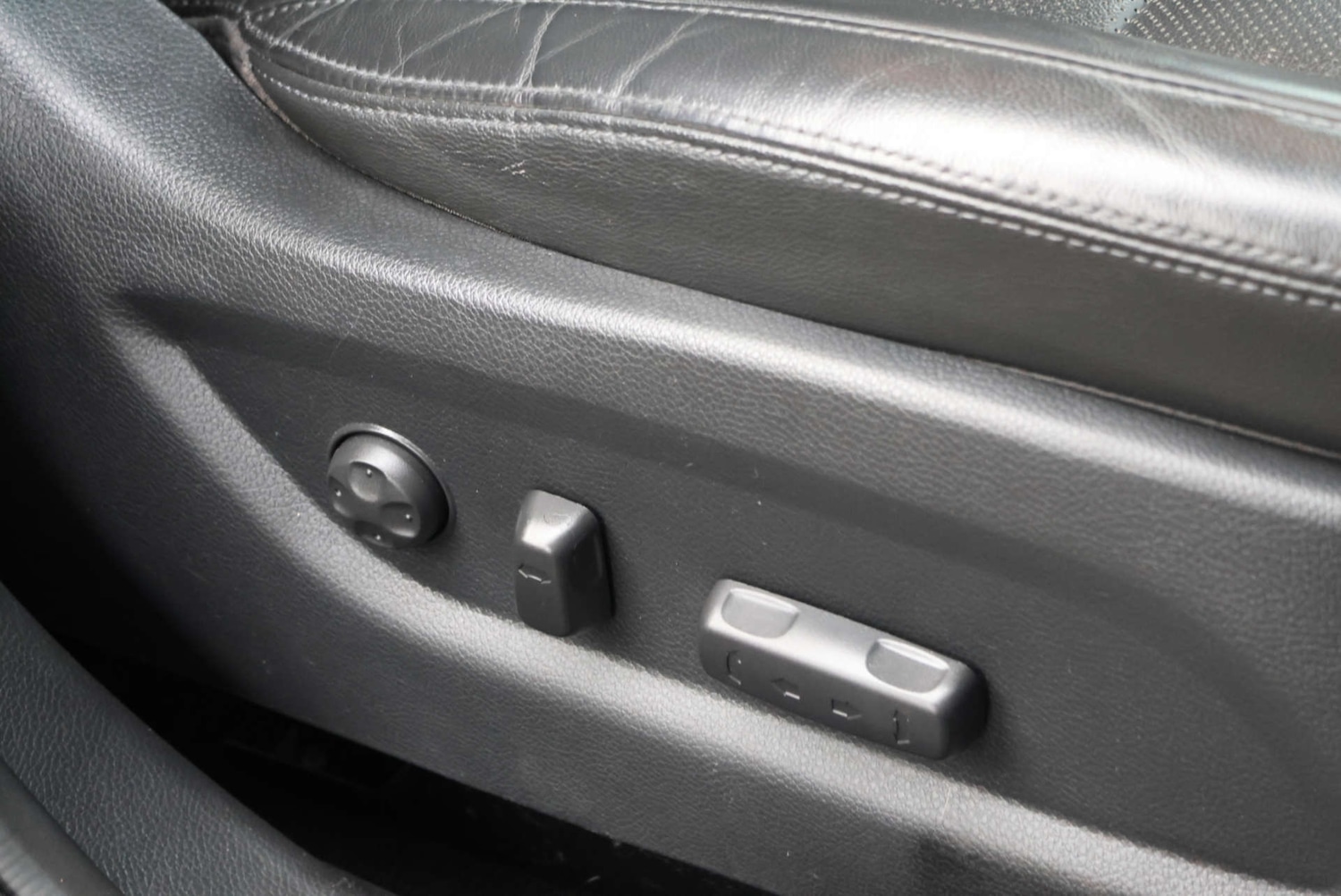 Used Hyundai Santa Fe 2016 for sale - 77053370: Photo 6