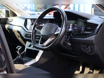 Used Volkswagen Polo 2023 for sale - 77964907: Photo