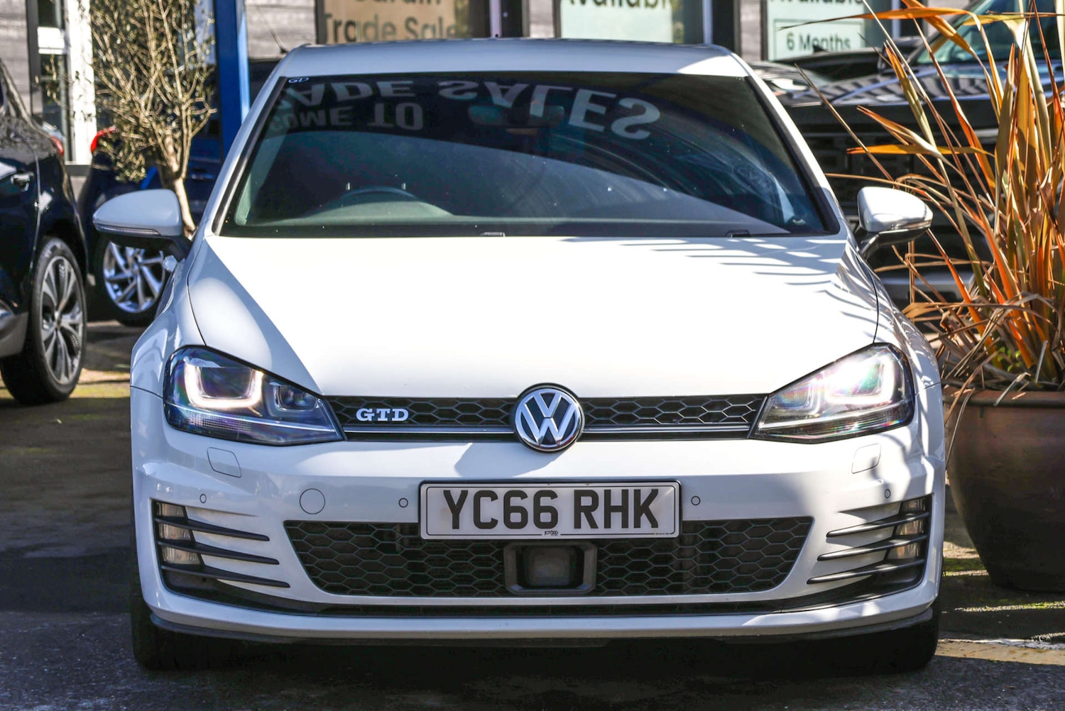 Used Volkswagen Golf 2016 for sale - 77850607: Photo 3