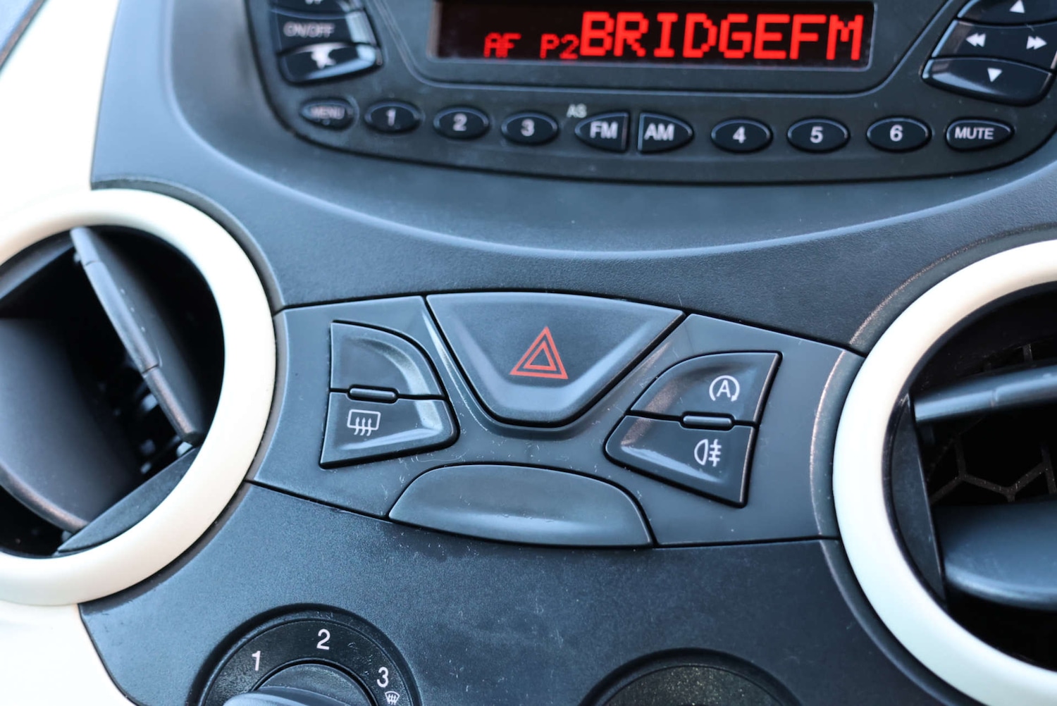 Used Ford Ka 2013 for sale - 77210021: Photo 19