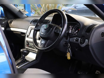 Used Skoda Octavia 2011 for sale - 76594727: Photo