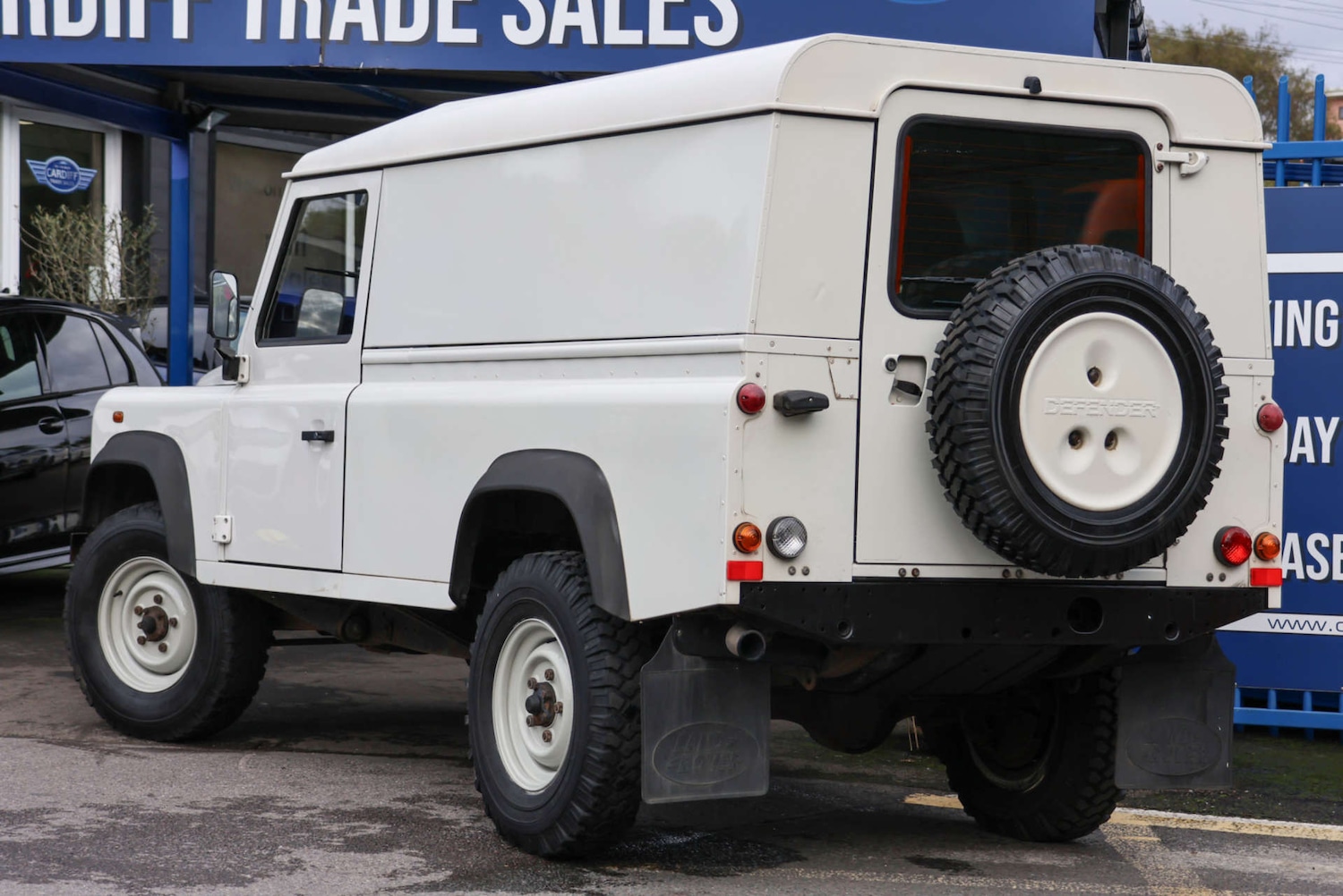 Used Land Rover Defender 2008 for sale - 76007302: Photo 10