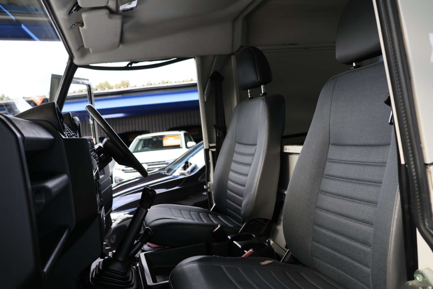 Used Land Rover Defender 2008 for sale - 76007302: Photo 6