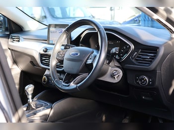 Used Ford Focus 2019 for sale - 77022361: Photo