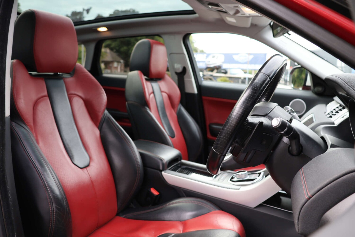 Used Land Rover Range Rover Evoque 2012 for sale - 76007321: Photo 6