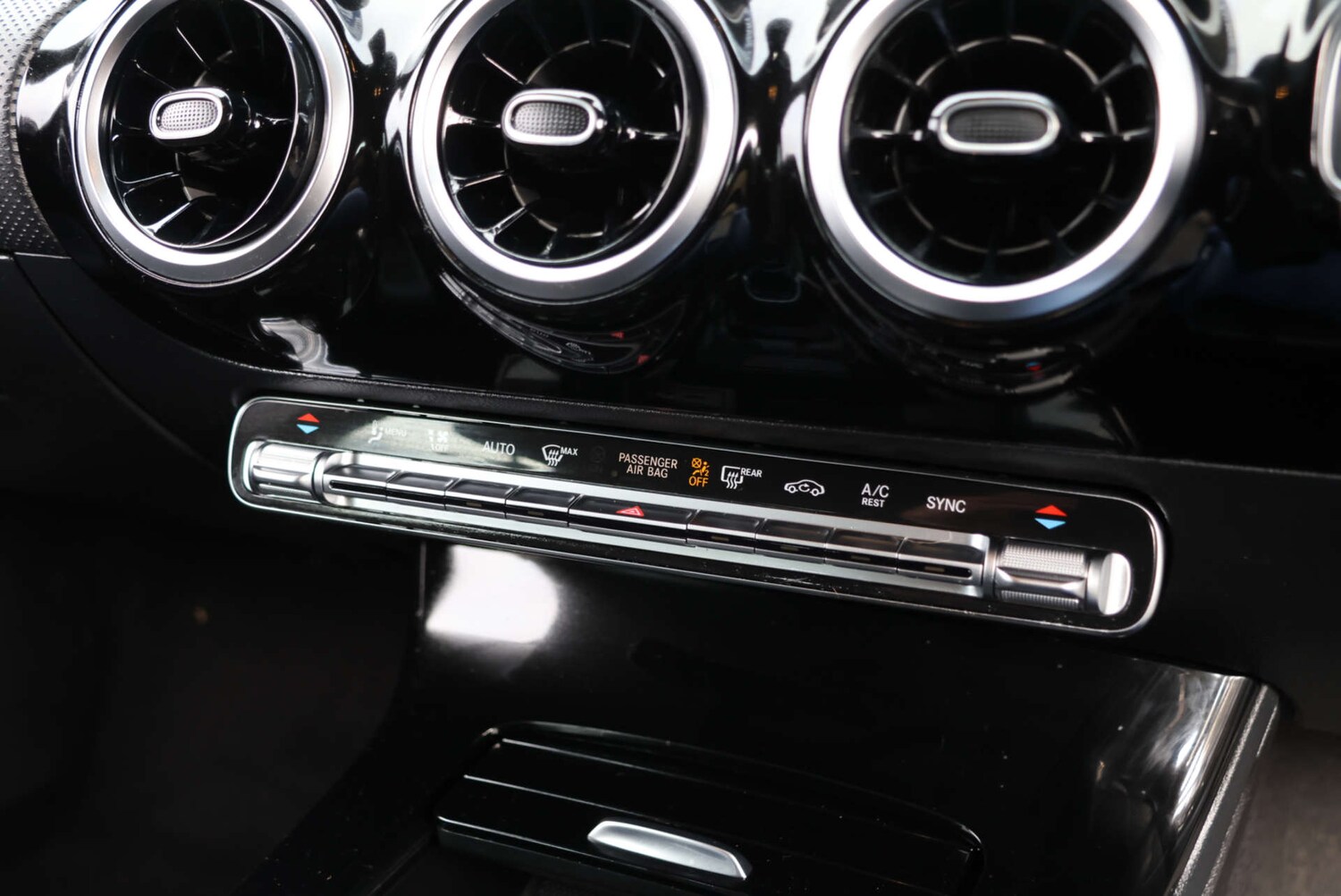 Used Mercedes-Benz A-Class 2022 for sale - 77765792: Photo 15