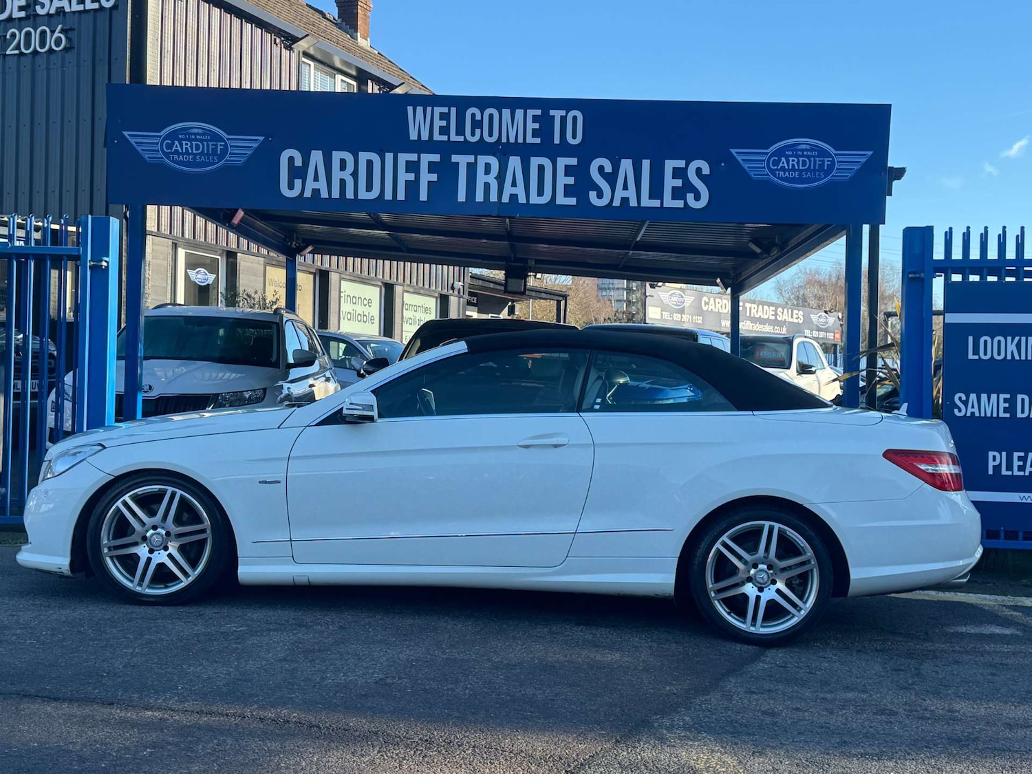 Used Mercedes-Benz E Class 2010 for sale - 77080229: Photo 2