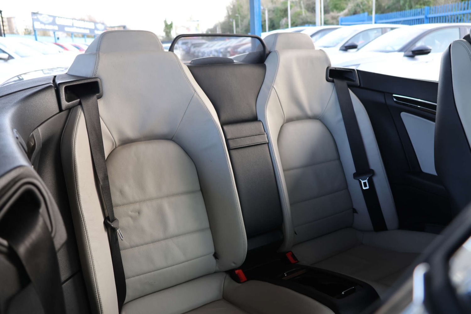 Used Mercedes-Benz E Class 2010 for sale - 77080229: Photo 7