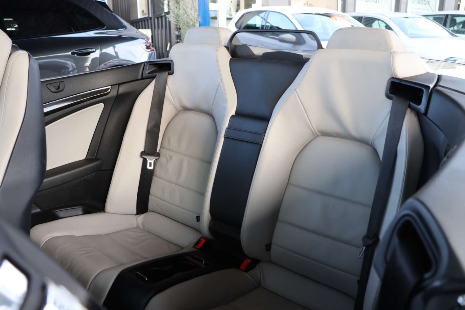 Used Mercedes-Benz E Class 2010 for sale - 77080229: Photo 9