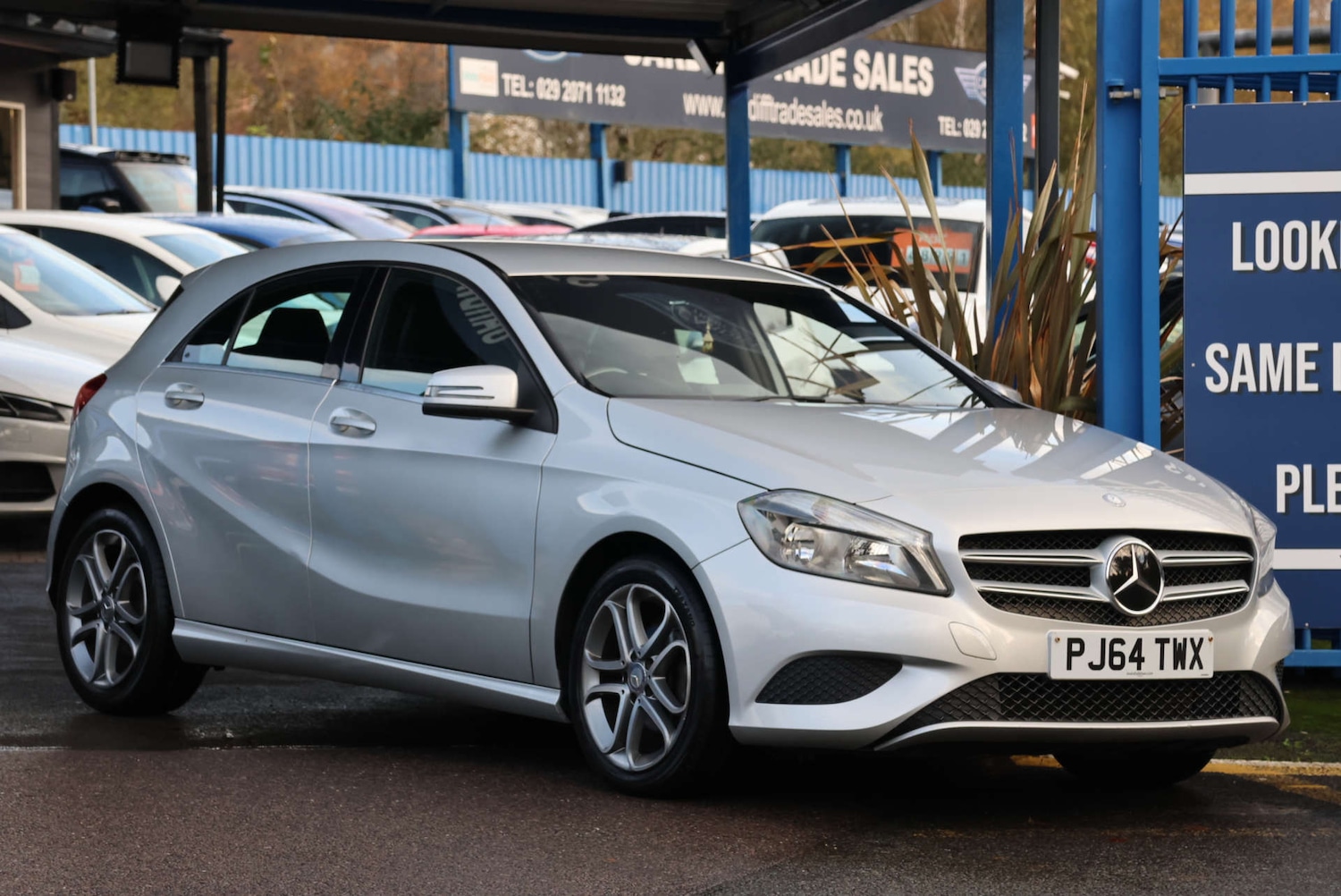 Used Mercedes-Benz A-Class 2014 for sale - 76536203: Photo 2