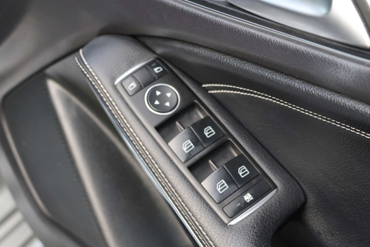 Used Mercedes-Benz A-Class 2014 for sale - 76536203: Photo 23