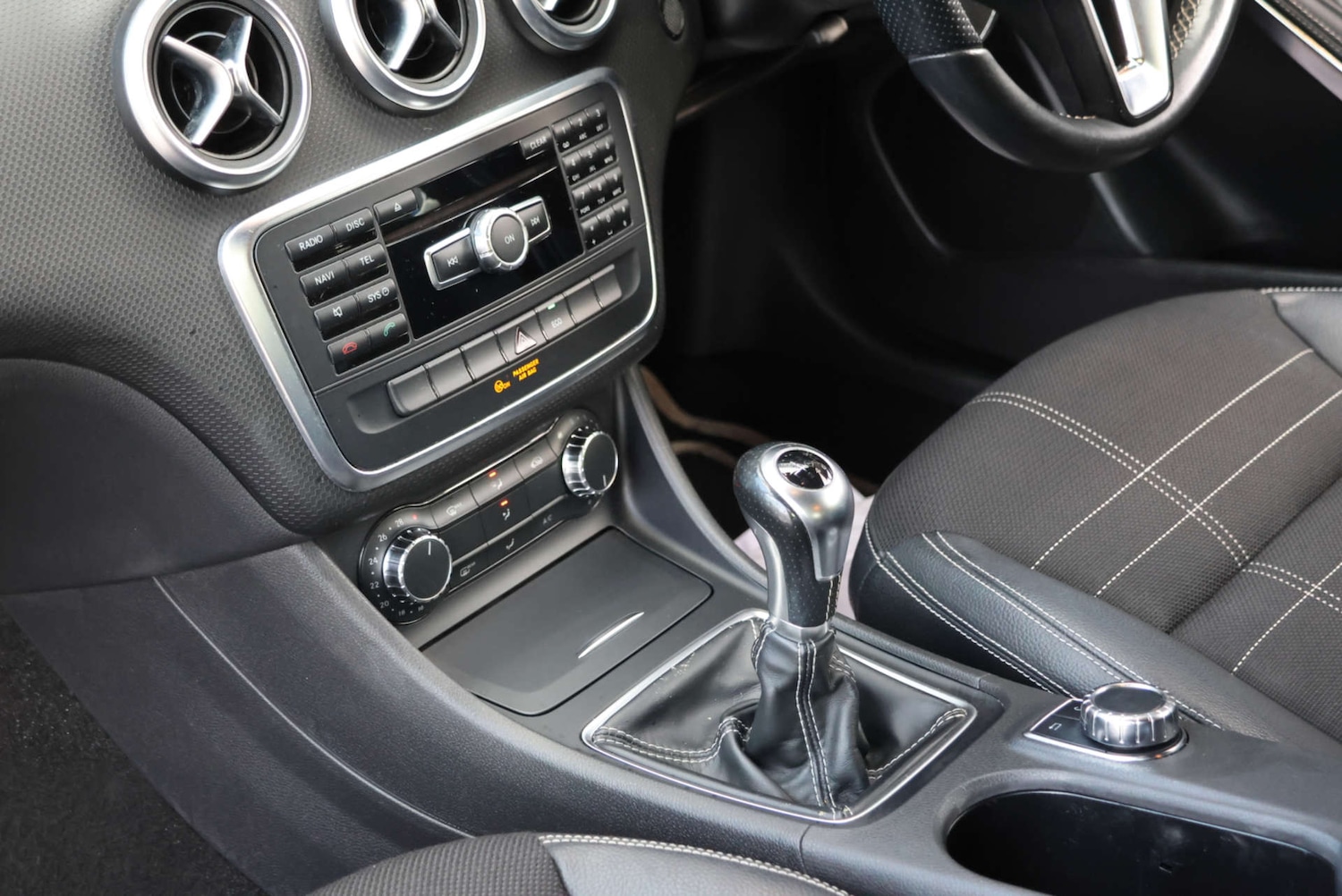 Used Mercedes-Benz A-Class 2014 for sale - 76536203: Photo 26