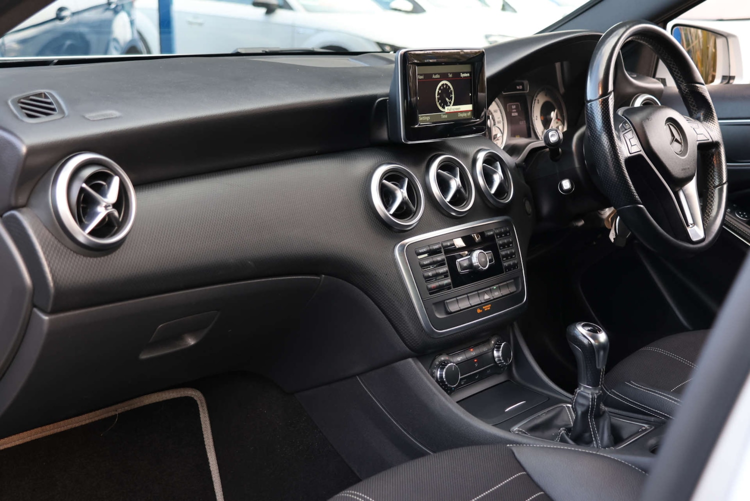 Used Mercedes-Benz A-Class 2014 for sale - 76536203: Photo 9