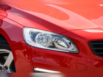 Used Volvo V60 2016 for sale - 79209321: Photo