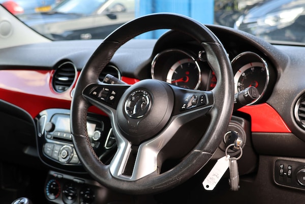 Used Vauxhall ADAM 2015 for sale - 76278572: Photo 13