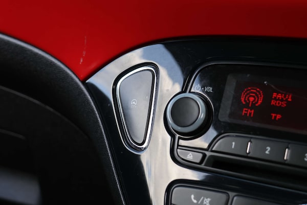 Used Vauxhall ADAM 2015 for sale - 76278572: Photo 20