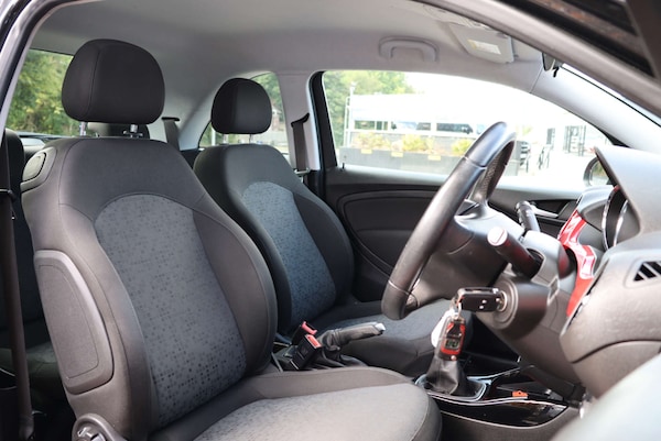 Used Vauxhall ADAM 2015 for sale - 76278572: Photo 5