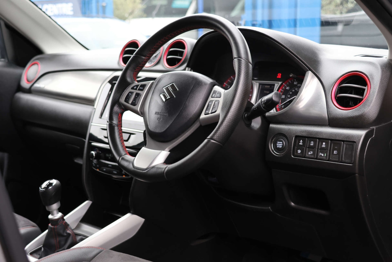 Used Suzuki Vitara 2017 for sale - 77803636: Photo 4