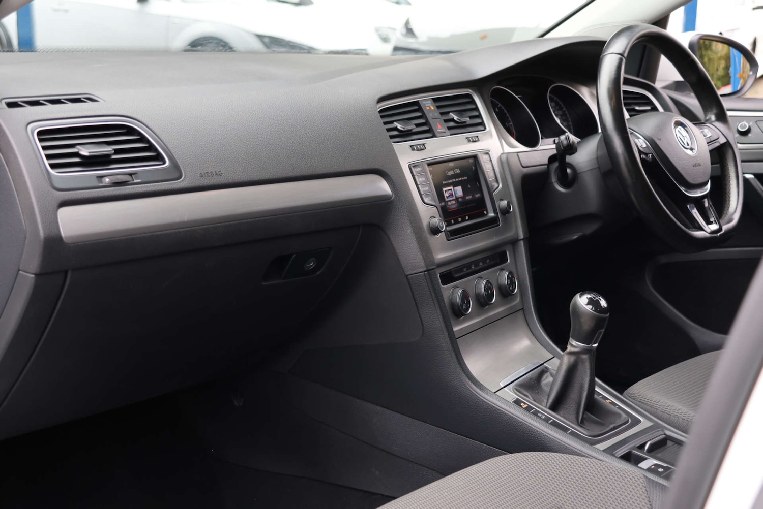 Used Volkswagen Golf 2015 for sale - 76481429: Photo 9