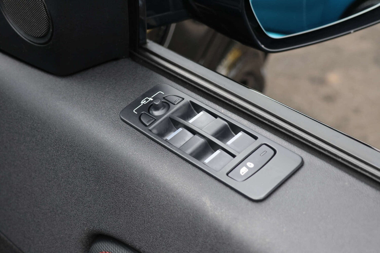 Used Land Rover Discovery Sport 2021 for sale - 76941043: Photo 25