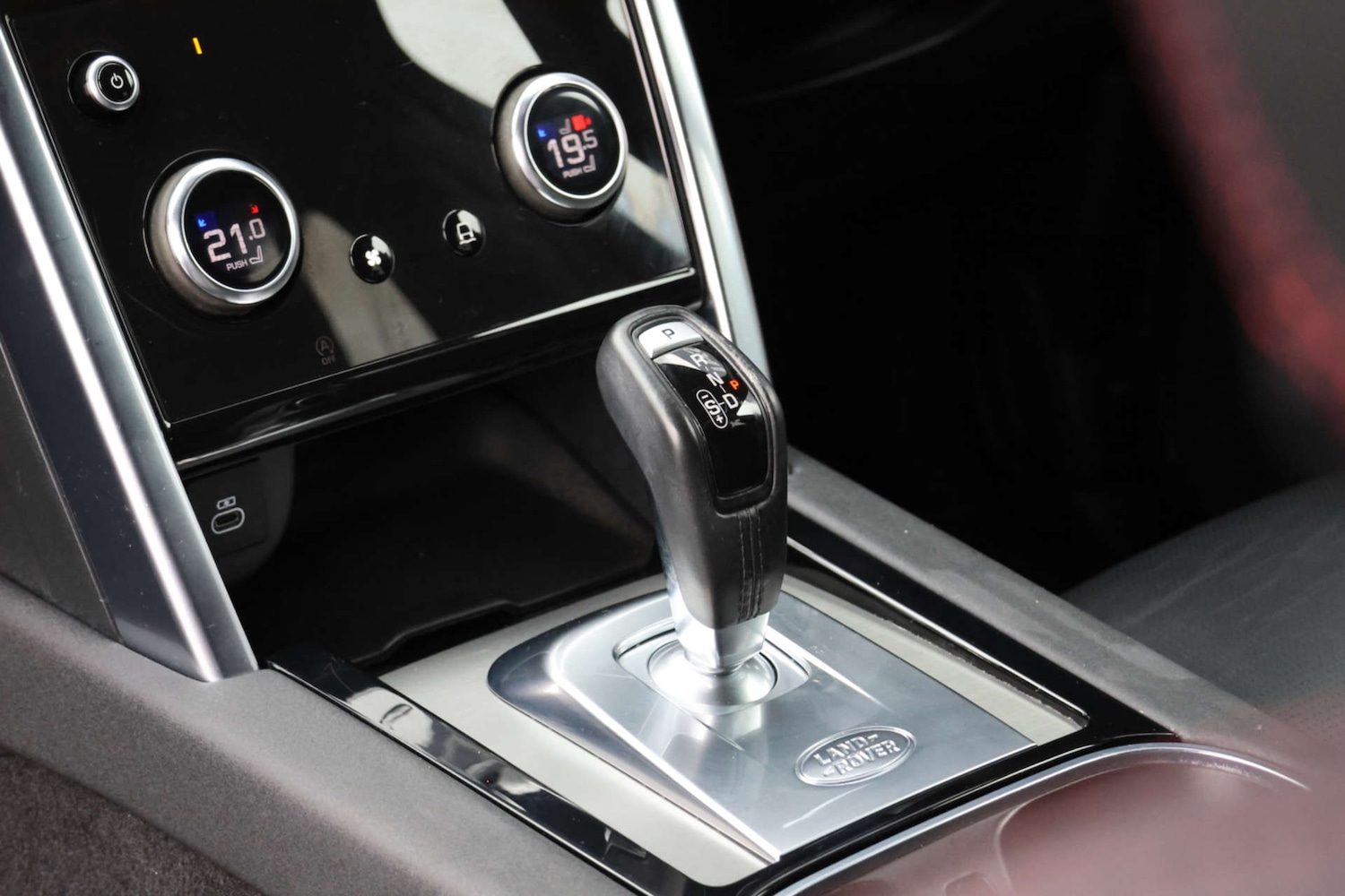 Used Land Rover Discovery Sport 2021 for sale - 76941043: Photo 27