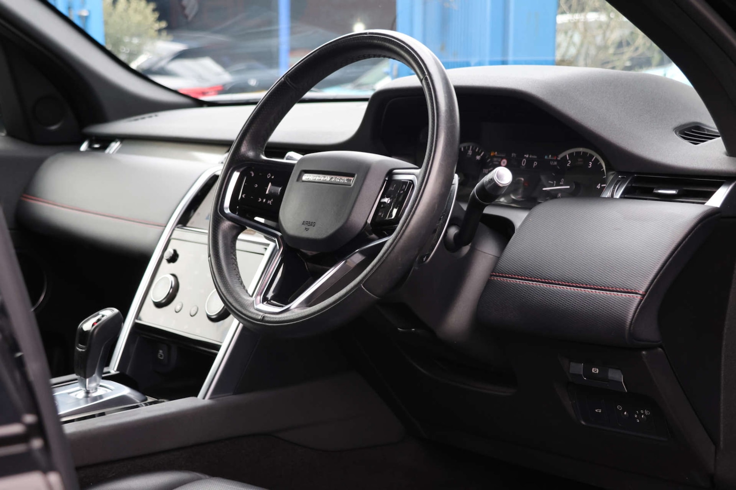 Used Land Rover Discovery Sport 2021 for sale - 76941043: Photo 4