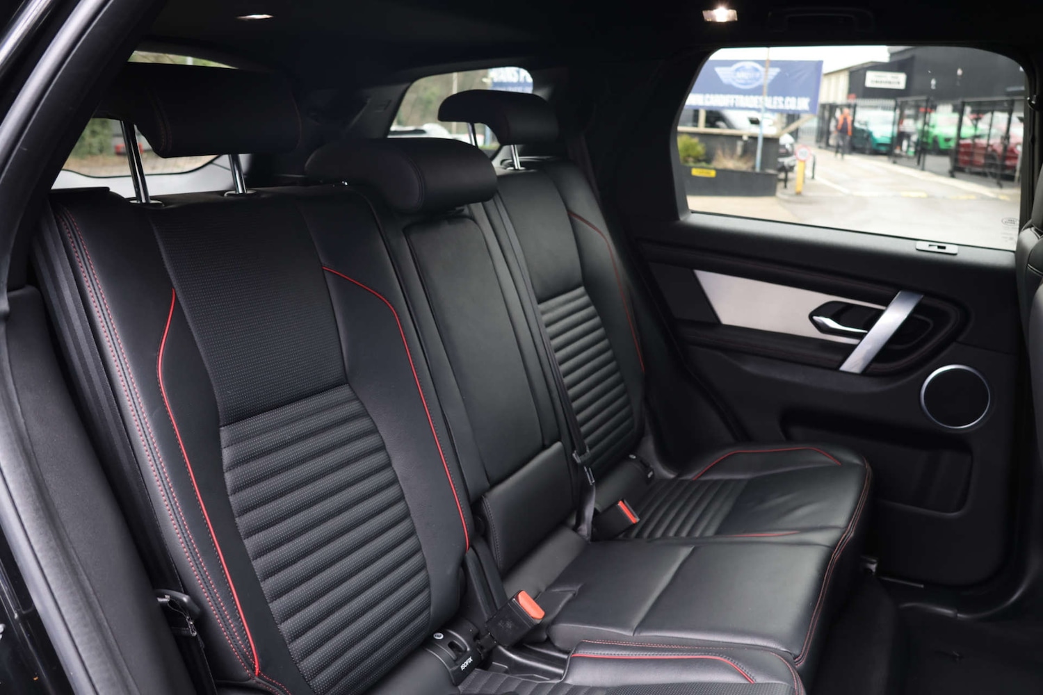 Used Land Rover Discovery Sport 2021 for sale - 76941043: Photo 7