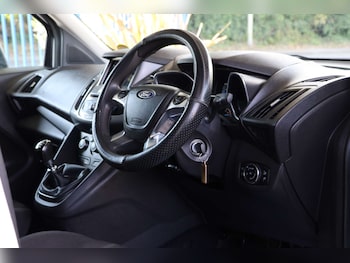 Used Ford Transit Connect 2018 for sale - 76068173: Photo 4